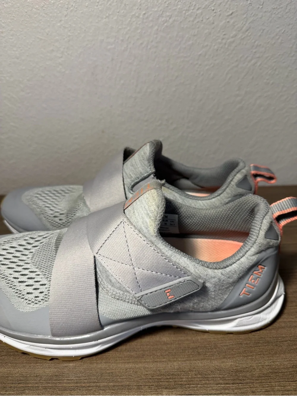 Tiem Slipstream Cycling Shoes Gray Bicycle Spin Indoor size 7